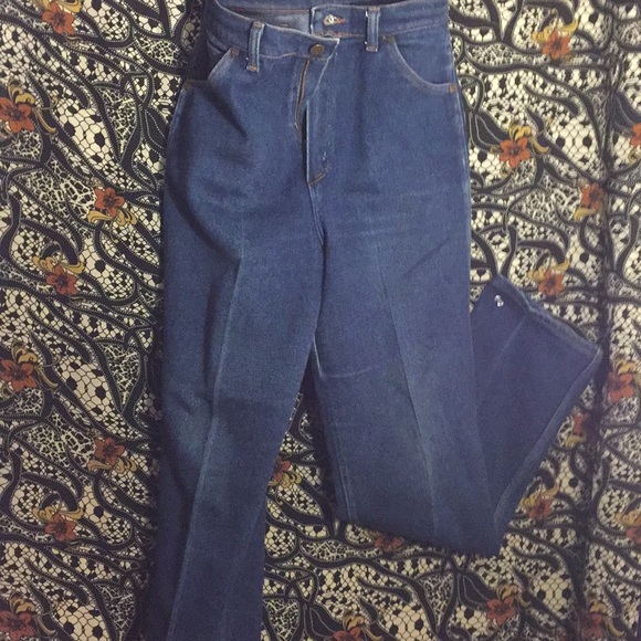 Wrangler Jeans - Picture 3 of 4